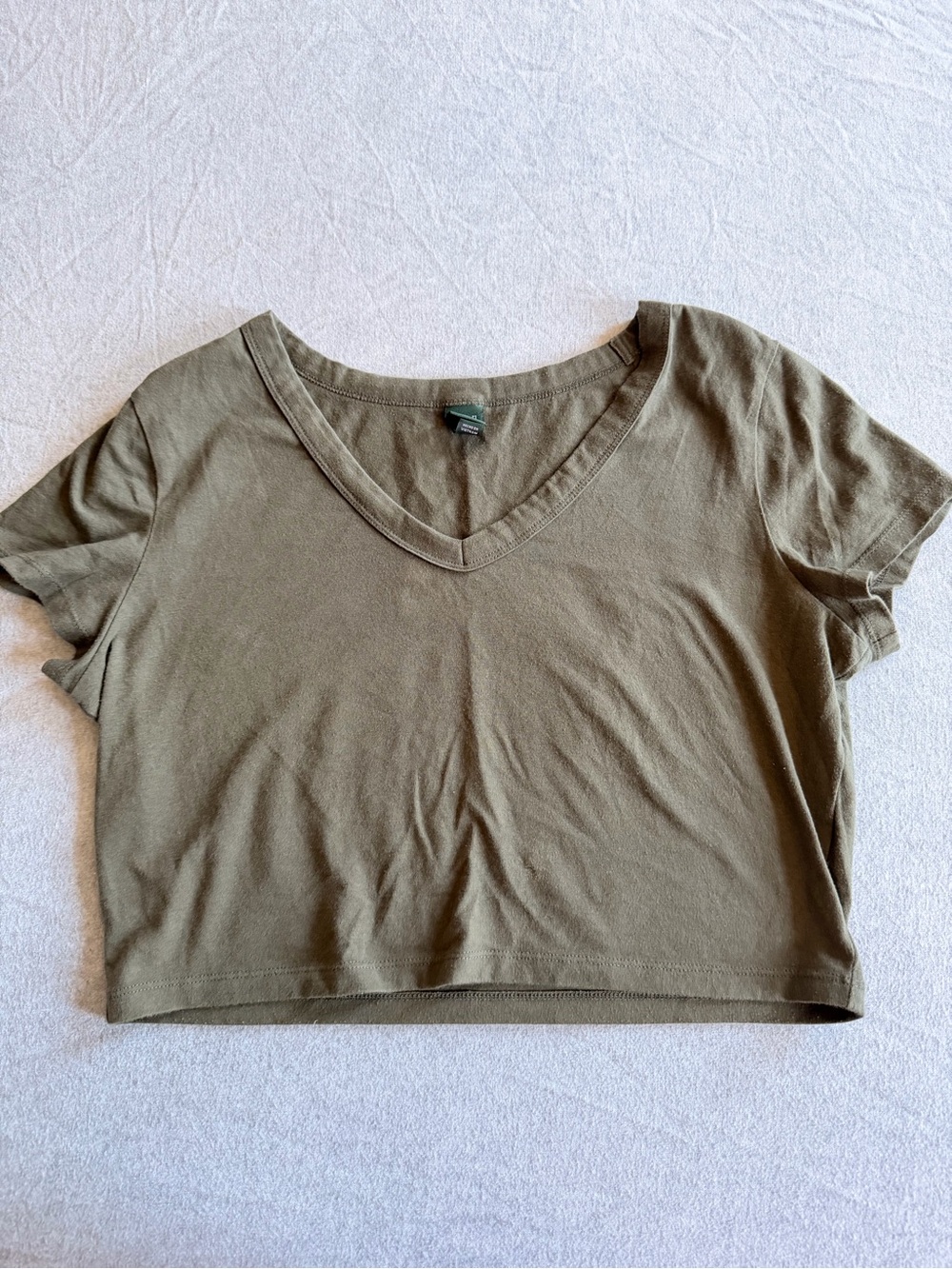 wild fable Olive Green V-Neck Cropped Tee